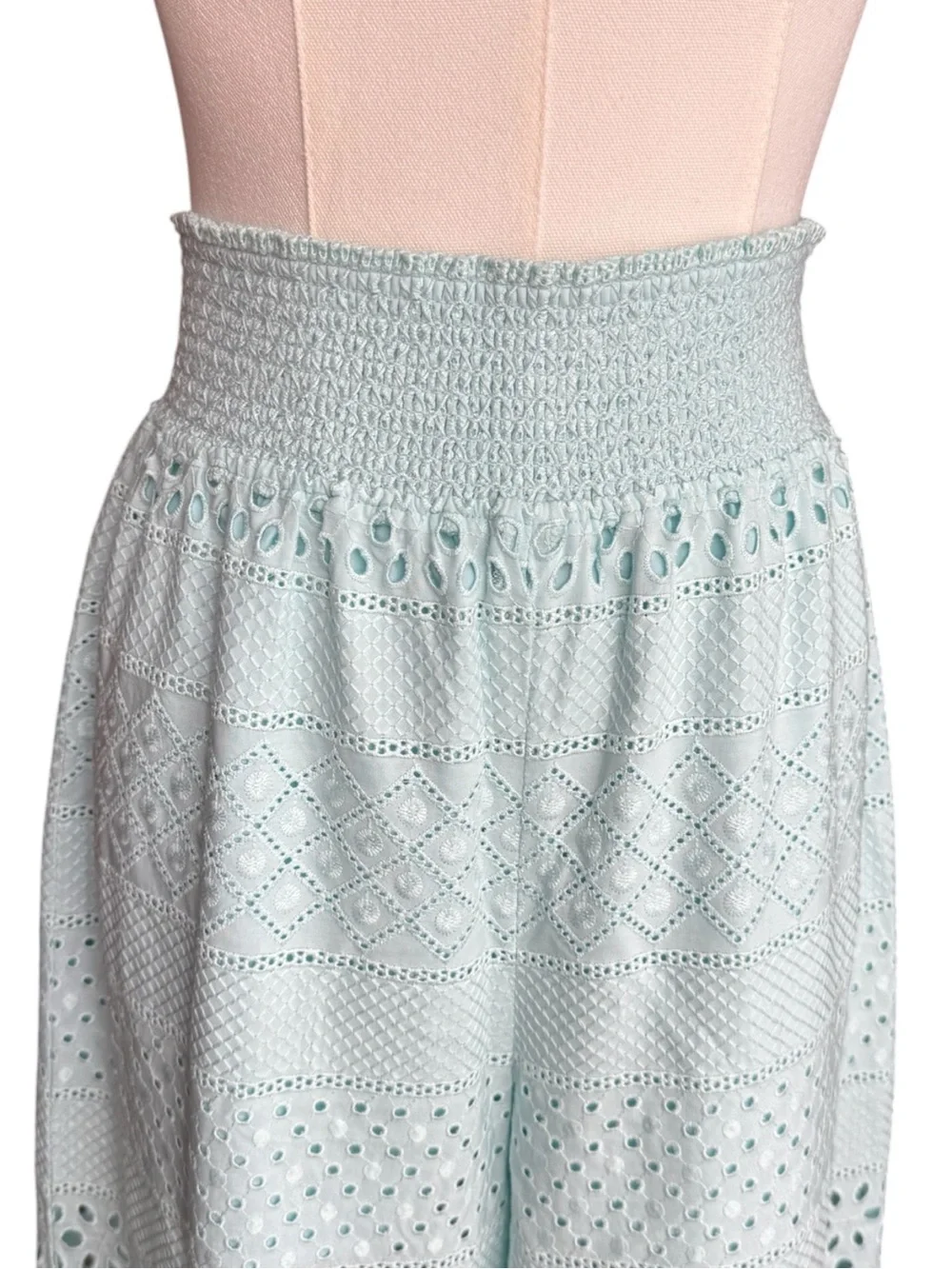 Alice + Olivia Russell High Waisted Eyelet Pant in Powder Blue Small